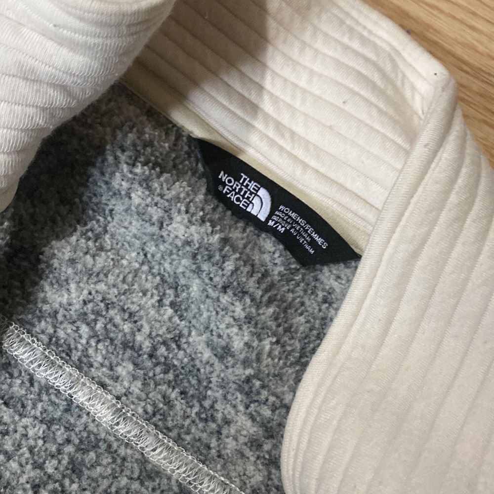 North Face jacket - Picture 3 of 3